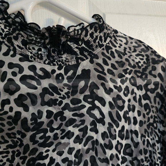 MARC CAIN Sport Animal Print DRESS - Picture 7 of 16